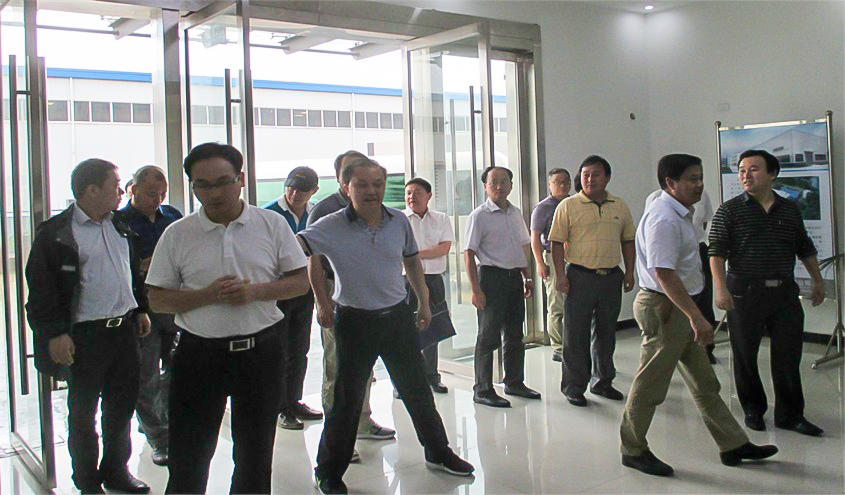 区长严书高.副区长刘方平.区委常委程培毅等考察国家高新技术企业“阔海医疗”